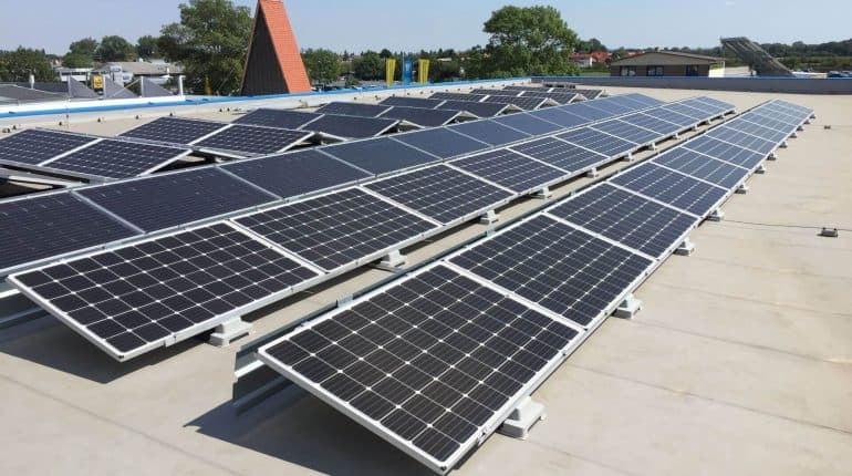 7 Things That Reduce Your Solar Power Output