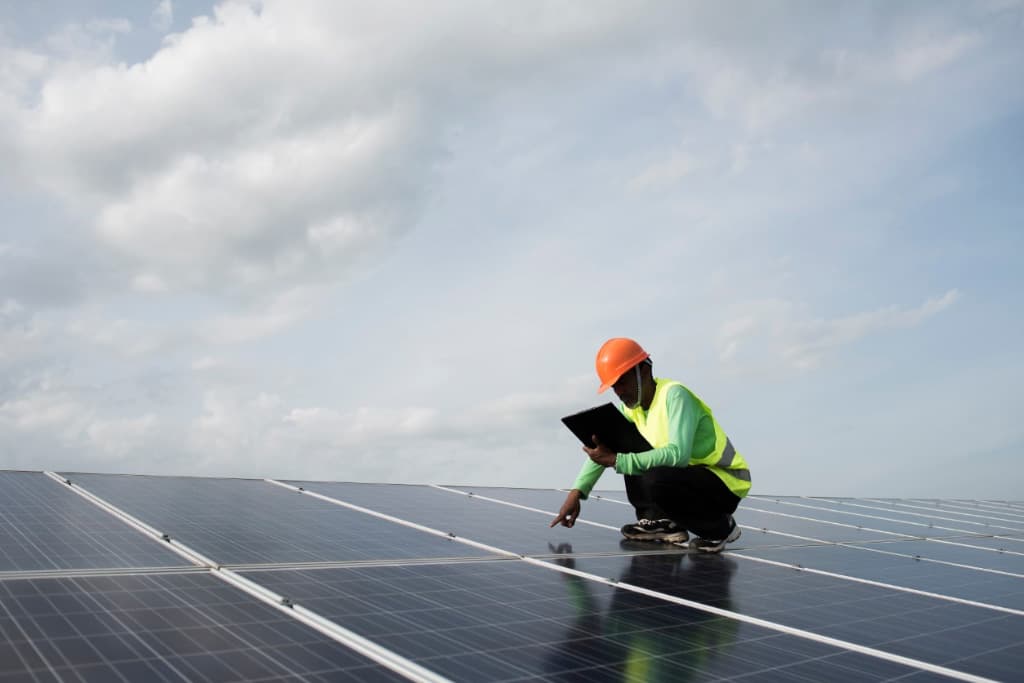 Selecting the Right Solar EPC Company